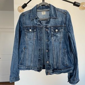 GAP Denim Jacket- Medium Distressed Wash- size SMALL